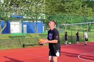 哈珀：听到被选中那一刻差点哭了出来 这支马刺一定会有所作为